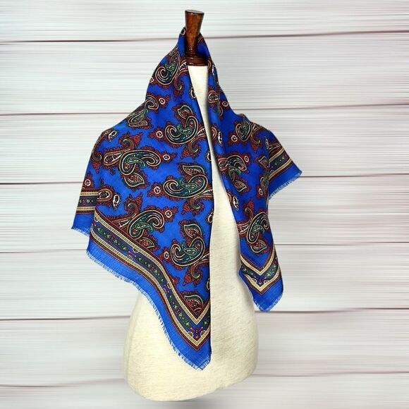 Vintage Charter Club Wool Square Scarf Paisley Blue made in Japan - Picture 7 of 12